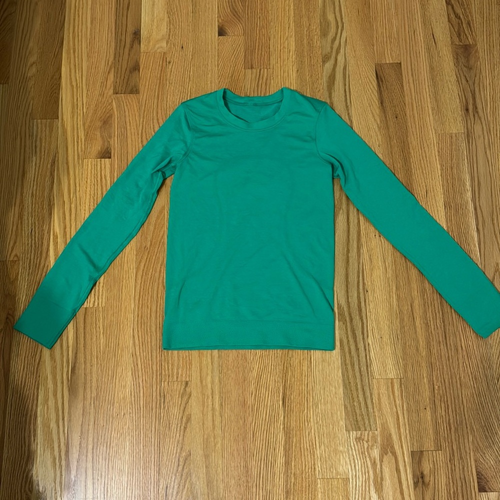 Lululemon Green Swiftly Tech Long Sleeve - Size 0